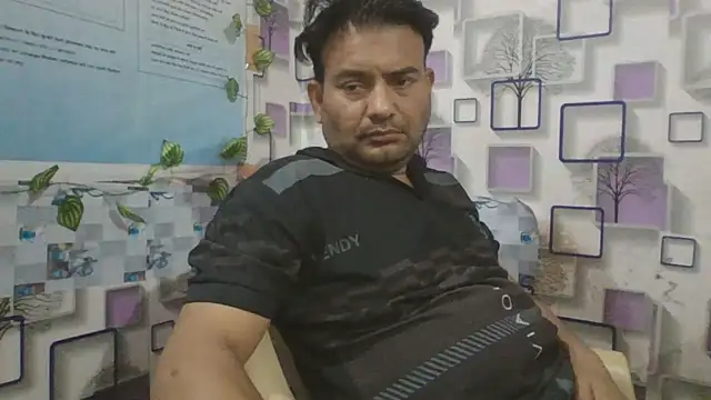 Snapshot of KUMA_500 chatting on February 9, 2026, 2:42 am KUMA 500 online show from February 9, 2026, 2:42 am