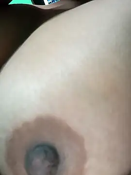 Snapshot of Hotty-Girl chatting on January 10, 2026, 9:15 am Hotty-Girl online show from January 10, 2026, 9:15 am