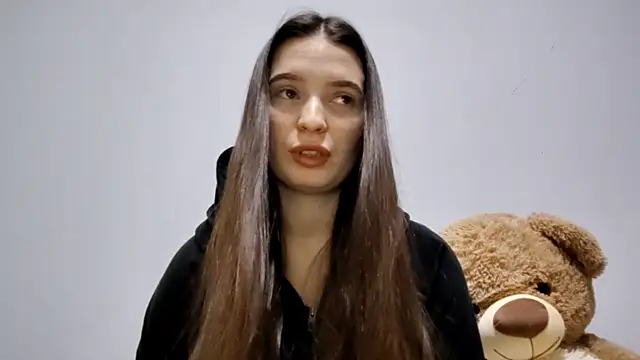 Snapshot of FencingJet chatting on January 12, 2026, 9:16 am FencingJet online show from January 12, 2026, 9:16 am