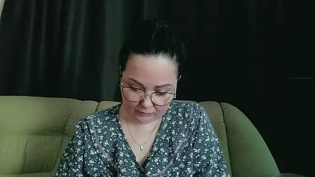 infinity loveliness online show from April 1, 2026, 6:15 am