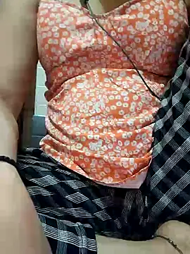 Snapshot of Rachna9090 chatting on June 29, 2026, 10:37 am Rachna9090 online show from June 29, 2026, 10:37 am