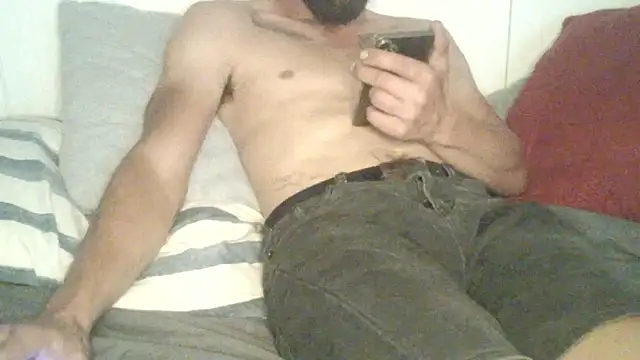 StichesD online show from January 10, 2026, 5:41 pm