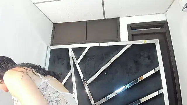 aishaxht online show from February 26, 2026, 8:53 pm