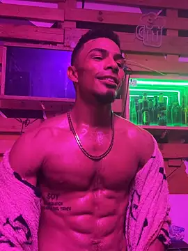 Sha dowR7 online show from April 28, 2026, 2:27 am