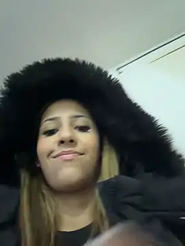 vicky bass  online show from March 29, 2026, 2:24 am