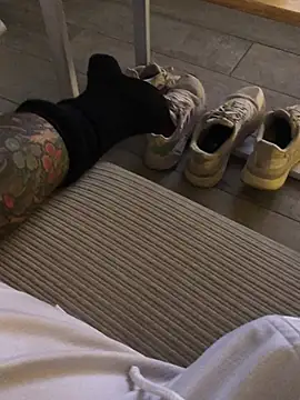 Snapshot of psilocibina22 chatting on April 10, 2026, 3:57 am psilocibina22 online show from April 10, 2026, 3:57 am