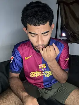 youngalexofficial online show from April 2, 2026, 4:41 am