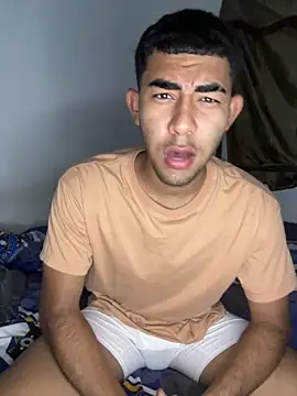 youngalexofficial online show from April 11, 2026, 3:47 am