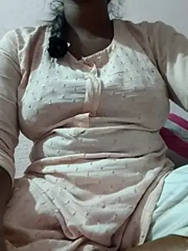 Snapshot of PRAPTITELUGU chatting on February 25, 2026, 3:34 pm PRAPTITELUGU online show from February 25, 2026, 3:34 pm