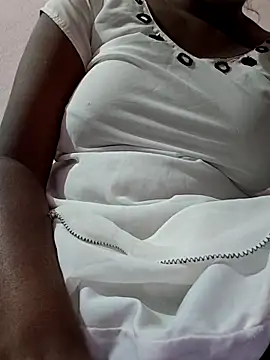 Snapshot of PRAPTITELUGU chatting on February 23, 2026, 5:52 am PRAPTITELUGU online show from February 23, 2026, 5:52 am