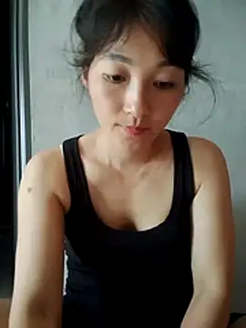 Asami 6868 online show from May 25, 2026, 10:25 am