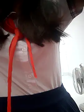 Snapshot of lina_loveee chatting on March 26, 2026, 1:26 am lina loveee online show from March 26, 2026, 1:26 am