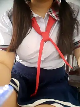 Snapshot of lina_loveee chatting on March 19, 2026, 6:02 am lina loveee online show from March 19, 2026, 6:02 am