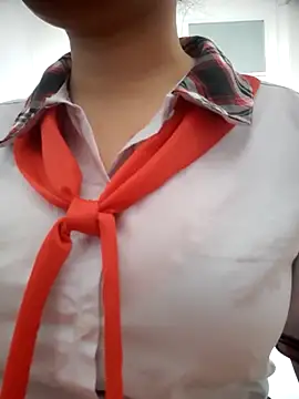 Snapshot of lina_loveee chatting on March 13, 2026, 5:56 am lina loveee online show from March 13, 2026, 5:56 am