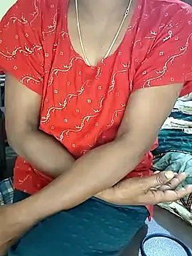 Snapshot of Meena_Meenakshi chatting on January 9, 2026, 12:17 am Meena Meenakshi online show from January 9, 2026, 12:17 am