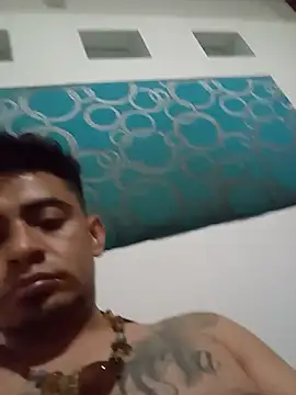 diablitoooxxx online show from August 3, 2026, 6:43 am