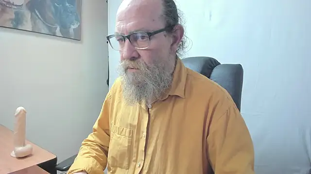 Uncle Hottie online show from March 3, 2026, 5:42 pm