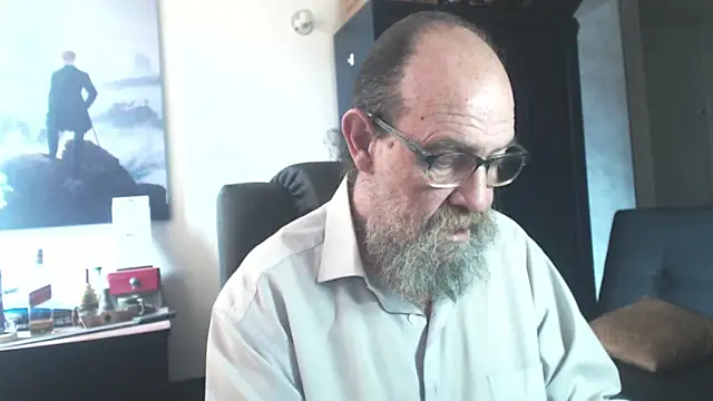 Uncle Hottie online show from July 10, 2026, 3:12 pm