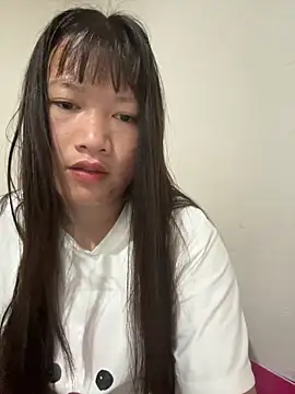 Suni-ii online show from March 17, 2026, 10:57 pm