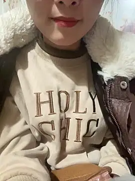 mode-bae online show from February 4, 2026, 1:50 pm