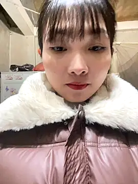 Snapshot of mode-bae chatting on January 9, 2026, 5:14 am mode-bae online show from January 9, 2026, 5:14 am