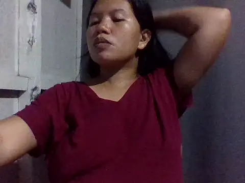 sweetprinces08 online show from April 4, 2026, 12:45 pm