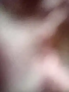 Snapshot of folkdam80 chatting on February 2, 2026, 7:40 am folkdam80 online show from February 2, 2026, 7:40 am