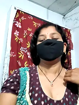 Snapshot of lusy79 chatting on February 3, 2026, 11:59 am lusy79 online show from February 3, 2026, 11:59 am