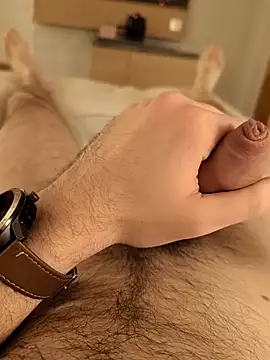 Aslaan34 online show from February 26, 2026, 5:46 pm