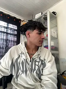 MaxStar26 online show from January 11, 2026, 12:56 pm