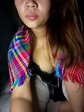 Snapshot of Comebaby-077 chatting on January 8, 2026, 8:26 pm Comebaby-077 online show from January 8, 2026, 8:26 pm