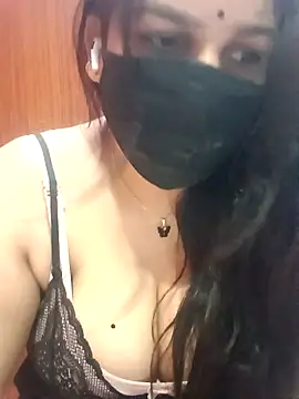 Snapshot of 01Roshani chatting on April 27, 2026, 7:45 pm 01Roshani online show from April 27, 2026, 7:45 pm