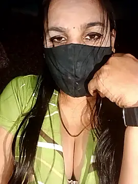 Snapshot of 01Roshani chatting on January 12, 2026, 7:20 pm 01Roshani online show from January 12, 2026, 7:20 pm