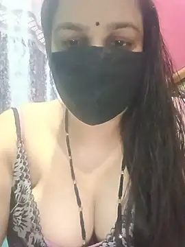 Snapshot of 01Roshani chatting on May 21, 2026, 9:50 am 01Roshani online show from May 21, 2026, 9:50 am