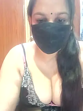 Snapshot of 01Roshani chatting on April 20, 2026, 10:22 pm 01Roshani online show from April 20, 2026, 10:22 pm