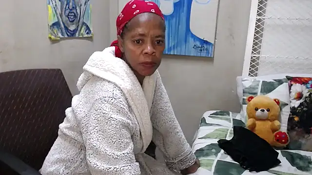 Longniplzerx40 online show from February 14, 2026, 6:30 pm