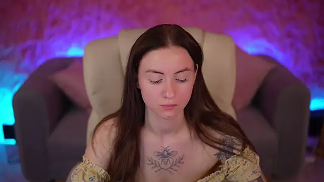 AlexaFleur online show from May 29, 2026, 6:08 am