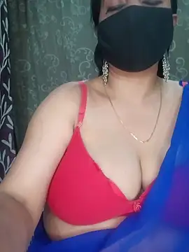 Hot-BHABHI696 online show from April 19, 2026, 9:43 am