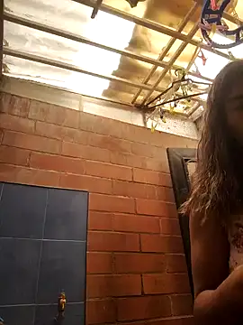 laperracobarde online show from March 8, 2026, 5:38 pm