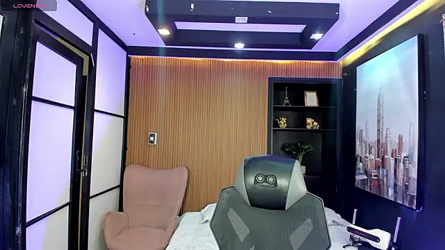 Snapshot of ThaliaBrookss_ chatting on March 3, 2026, 4:30 am ThaliaBrookss online show from March 3, 2026, 4:30 am