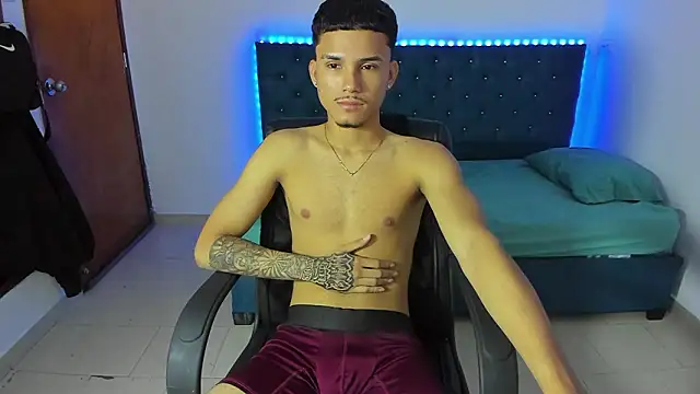 Liam hard04 online show from February 8, 2026, 12:14 pm