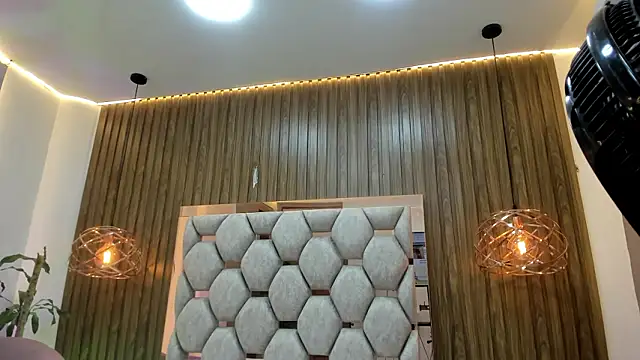 Snapshot of james__walsh chatting on February 15, 2026, 7:46 pm james walsh online show from February 15, 2026, 7:46 pm