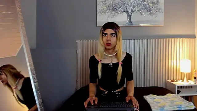 Snapshot of vicky_fant4sy chatting on January 7, 2026, 1:49 pm vicky fant4sy online show from January 7, 2026, 1:49 pm