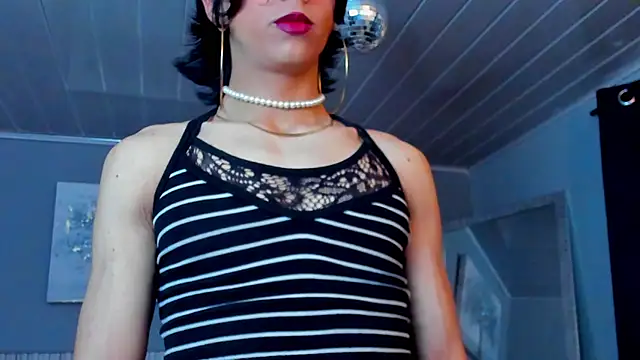 Snapshot of vicky_fant4sy chatting on April 24, 2026, 2:30 pm vicky fant4sy online show from April 24, 2026, 2:30 pm