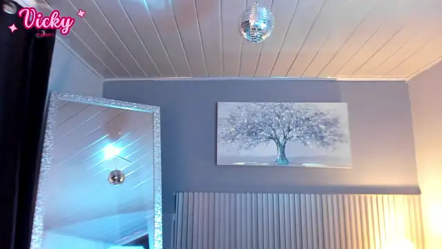 Snapshot of vicky_fant4sy chatting on February 5, 2026, 5:53 pm vicky fant4sy online show from February 5, 2026, 5:53 pm