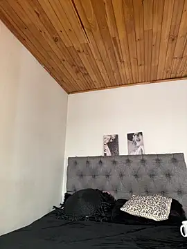 Snapshot of London_fox chatting on February 12, 2026, 3:34 pm London fox online show from February 12, 2026, 3:34 pm