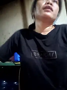 Snapshot of Hannah_4u chatting on January 16, 2026, 4:11 pm Hannah 4u online show from January 16, 2026, 4:11 pm