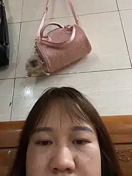 Snapshot of Liness101 chatting on February 3, 2026, 1:27 am Liness101 online show from February 3, 2026, 1:27 am