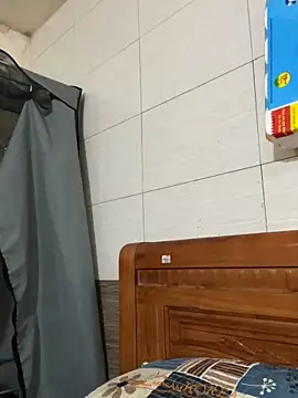 Snapshot of Liness101 chatting on April 12, 2026, 2:26 am Liness101 online show from April 12, 2026, 2:26 am