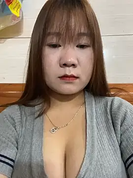 Snapshot of Liness101 chatting on April 10, 2026, 2:29 am Liness101 online show from April 10, 2026, 2:29 am